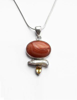 Red Sandonyx and Pearl Necklace