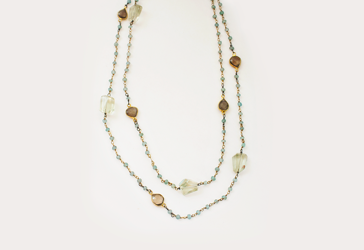 Layering-Necklace-Green—Center-It