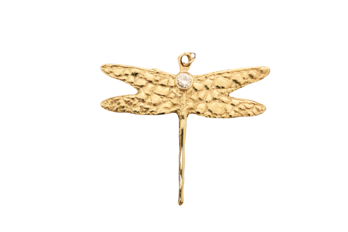 20K gold dragonfly with diamond pendant
